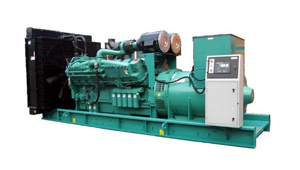 临桂全新常柴200kw大型柴油发电机组